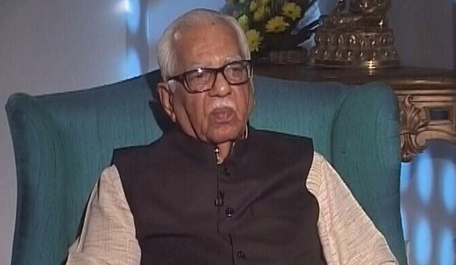 सरकार बदलते ही राज्यपालों को देना चाहिए इस्तीफा : राम नाइक सरकार बदलते ही राज्यपालों को देना चाहिए इस्तीफा : राम नाइक