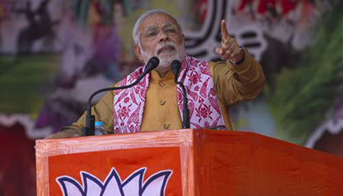 कश्मीर में आतंकियों ने भारतीय लोकतंत्र पर हमले की कोशिश की: PM मोदी