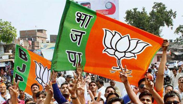 भाजपा की निगाहें 2019 आम चुनाव पर, 12वीं पास युवा और दलितों के जरिये साधेगी निशाना भाजपा की निगाहें 2019 आम चुनाव पर, 12वीं पास युवा और दलितों के जरिये साधेगी निशाना