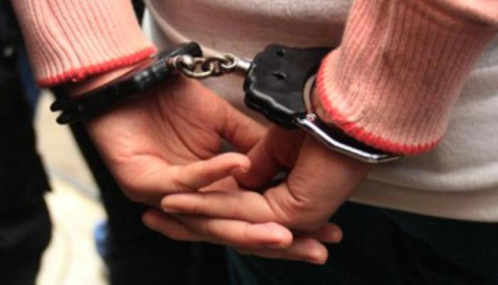 25 लाख की लूटपाट के आरोप में 'AAP की युवा शाखा का नेता’ गिरफ्तार, पार्टी ने नकारे आरोप 25 लाख की लूटपाट के आरोप में 'AAP की युवा शाखा का नेता’ गिरफ्तार, पार्टी ने नकारे आरोप