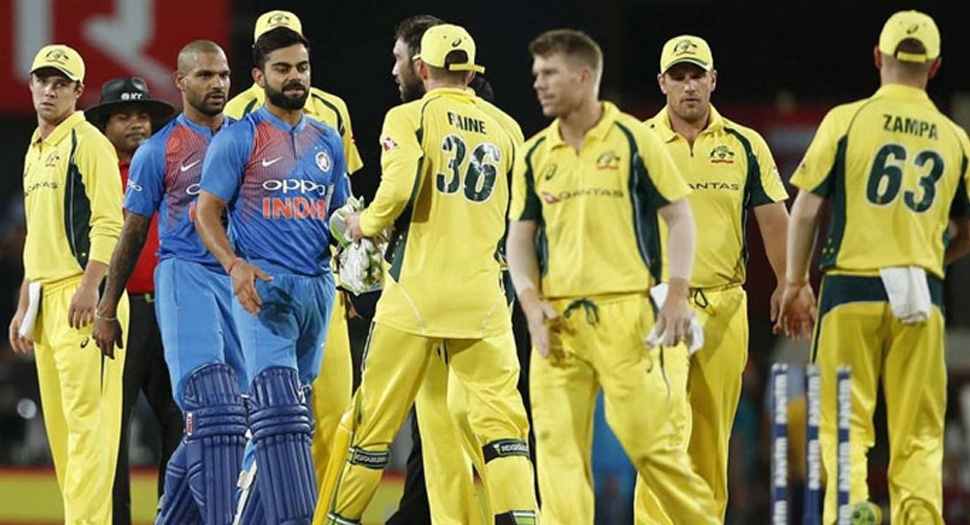हैदराबाद T-20: भारत-AUS की नजरें सीरीज पर, बारिश बन सकती है 'विलेन' हैदराबाद T-20: भारत-AUS की नजरें सीरीज पर, बारिश बन सकती है 'विलेन'