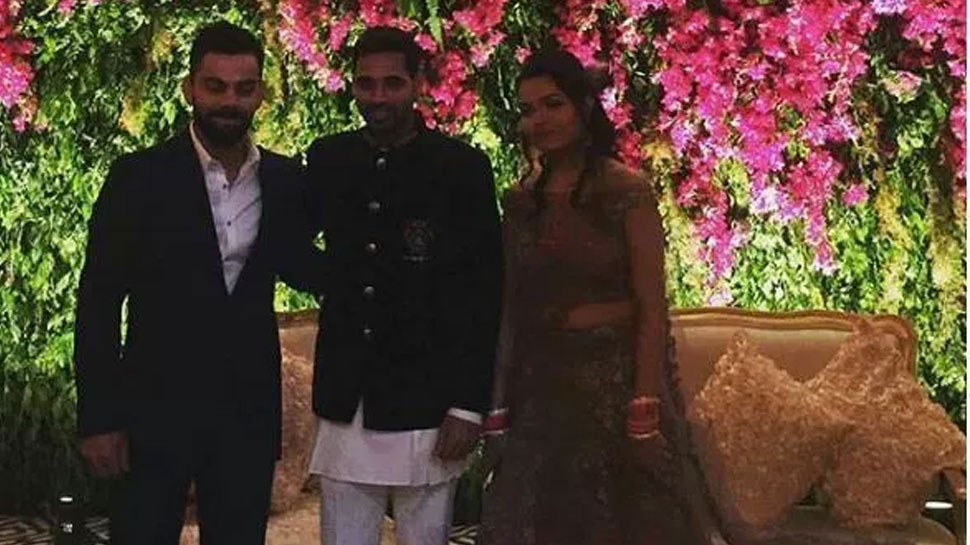 Virat kohli in bhuvneshwar kumar Reception Virat kohli in bhuvneshwar kumar Reception