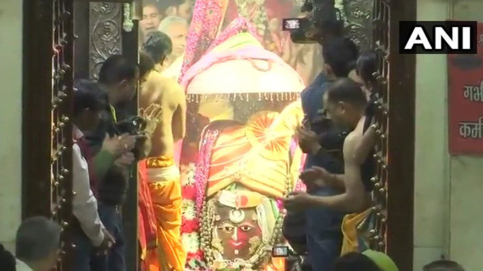 महाशिवरात्रि : उज्जैन में हुई महाकाल की भस्म आरती, महानदी में श्रद्धालुओं ने किया स्नान महाशिवरात्रि : उज्जैन में हुई महाकाल की भस्म आरती, महानदी में श्रद्धालुओं ने किया स्नान