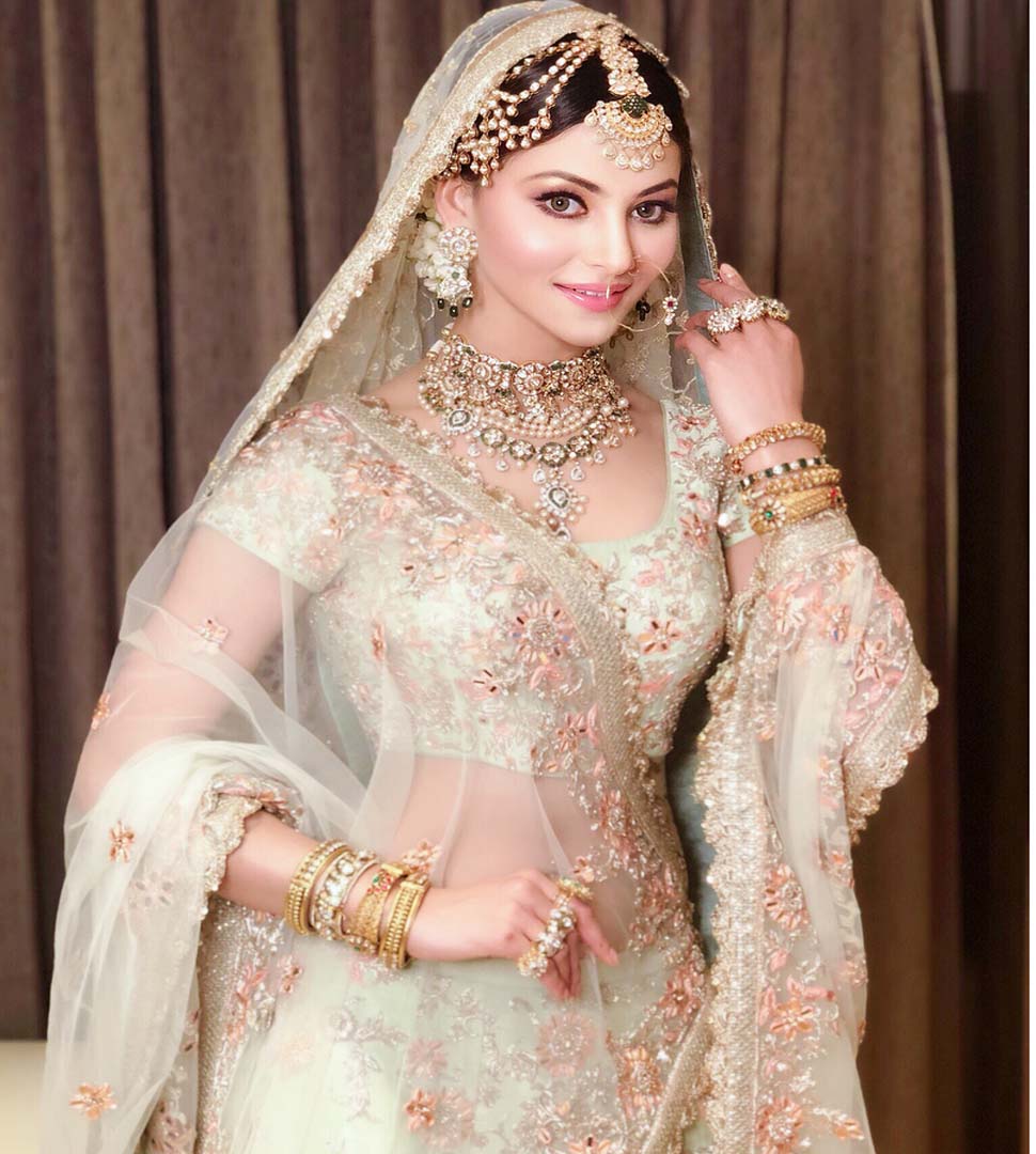 Pick Urvashi Routela's bridal look and make marriage memorable one.