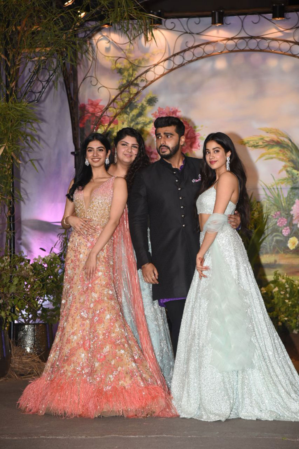 Sonam Kapoor Reception, Jhanvi Kapoor, Arjun Kapoor, Khushi Kapoor, Anshula Kapoor, Boney kapoor