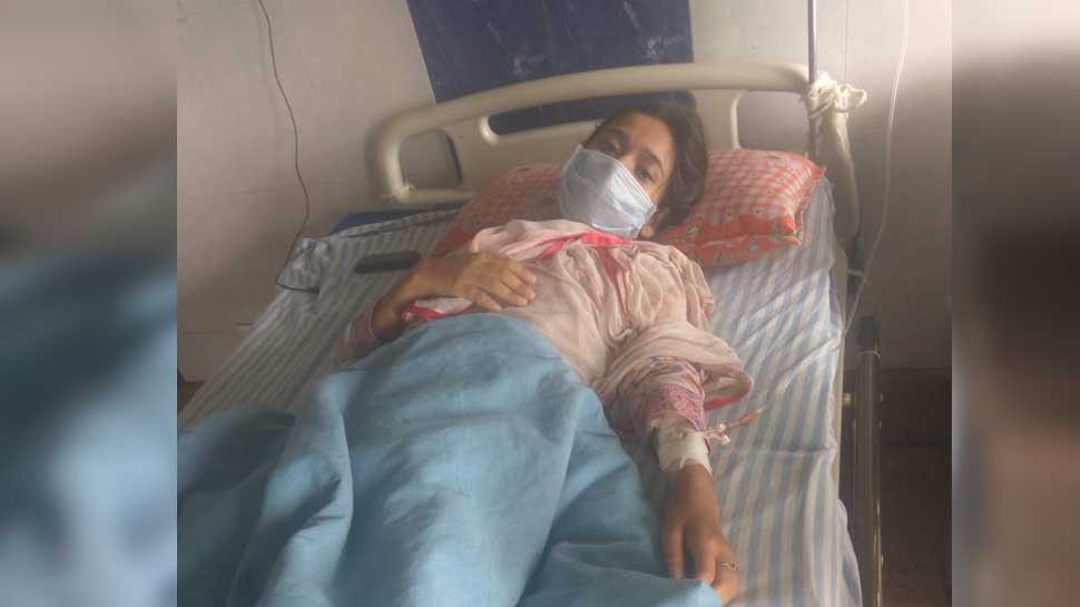 ... जब एक कश्मीरी ने अपनी बहन के लिए CRPF के जवानों से मांगा खून ... जब एक कश्मीरी ने अपनी बहन के लिए CRPF के जवानों से मांगा खून