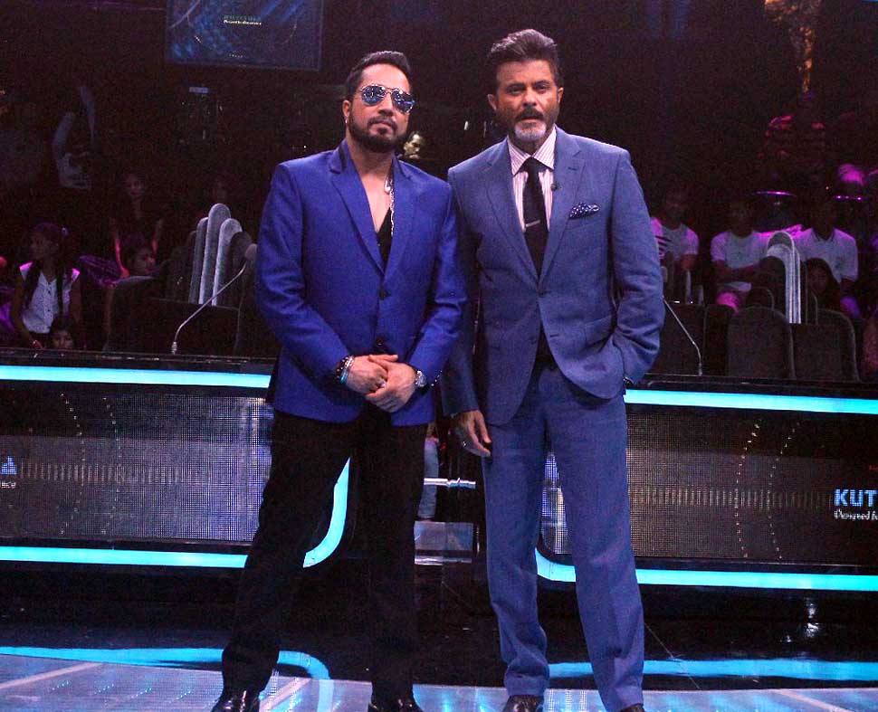 Fanney Khan Anil Kapoor started his career as a background dancer in Bollywood