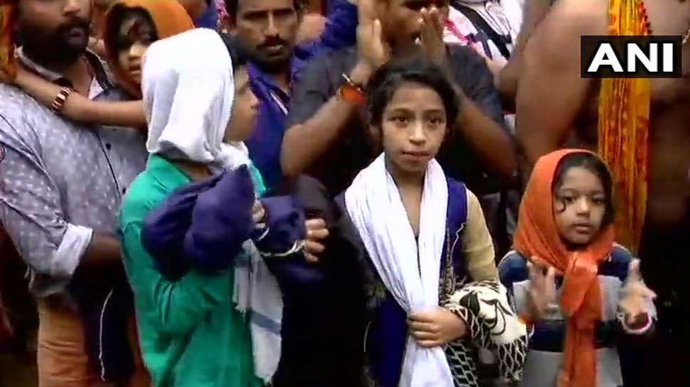 मुख्यमंत्री पिनाराई विजयन की विरोध करने वालों को कड़ी चेतावनी Photos from Sabarimala Temple
