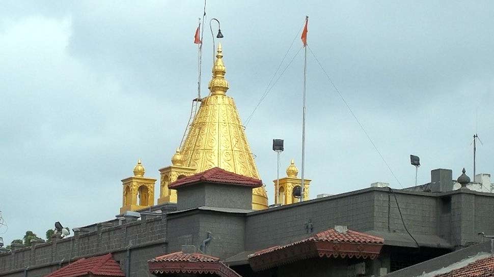 अमेरिका और यूरोप से भी साईं बाबा के दर्शन के लिए आए भक्त sai baba samadhi is completed 100 years