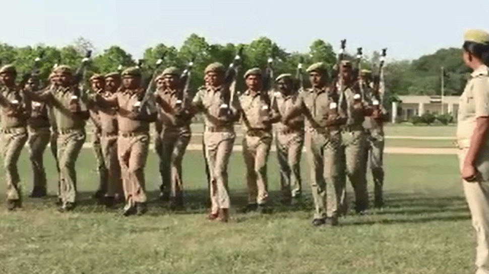 Three women police trainer getting training in Moradabad