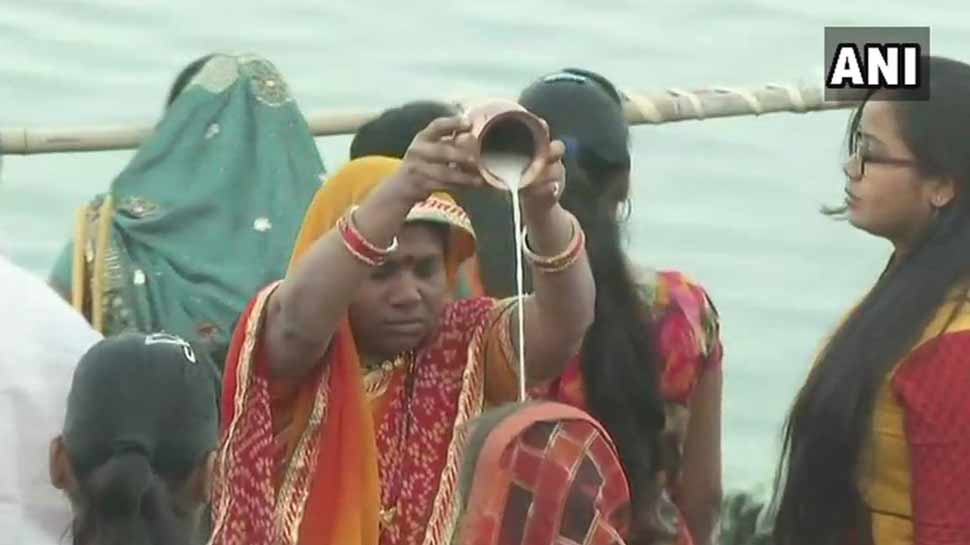 Chhath puja 2018 ends with the Arghya of Rising sun