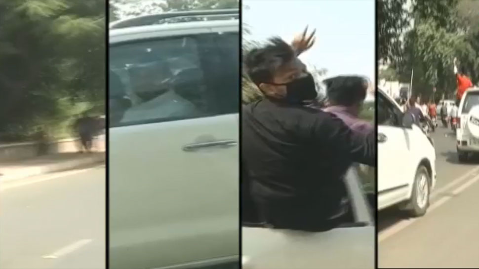 Bihar congress workers byke stunt on patna road for Tejashwi yadav welcome