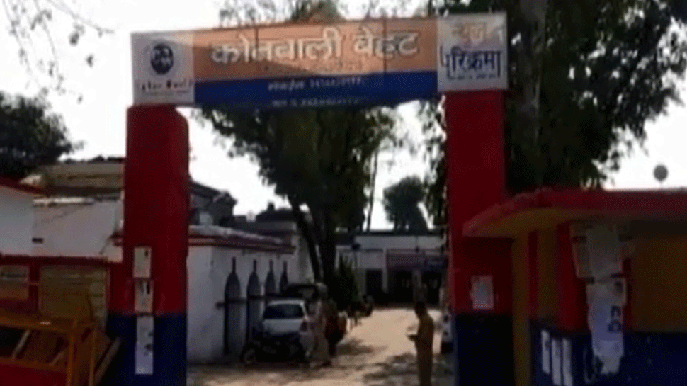 A Madarsa teacher beats five year student in saharanpur
