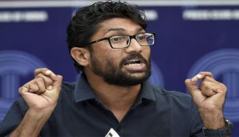 राजस्थान में भाजपा और कांग्रेस के वोट बैंक में सेंध लगा सकते हैं जिग्नेश मेवाणी राजस्थान में भाजपा और कांग्रेस के वोट बैंक में सेंध लगा सकते हैं जिग्नेश मेवाणी