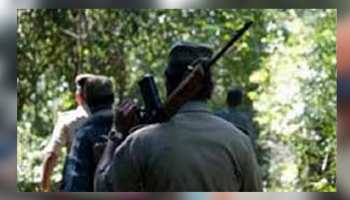 छत्तीसगढ़ में लाल आतंक का कहरः पंखाजूर में 3 का अपहरण, दो की हत्या छत्तीसगढ़ में लाल आतंक का कहरः पंखाजूर में 3 का अपहरण, दो की हत्या