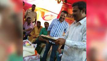 BJP सांसद का पांव धोने वाले कार्यकर्ता का बयान, कहा- पार्टी के लिए जान भी दे सकता हूं BJP सांसद का पांव धोने वाले कार्यकर्ता का बयान, कहा- पार्टी के लिए जान भी दे सकता हूं