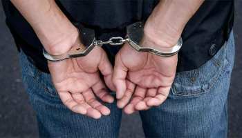 भरतपुर : गौमांस तस्कर का पुलिस ने किया भांडाफोड़, छोटे-छोटे पैकेट में हो रही थी सप्लाई भरतपुर : गौमांस तस्कर का पुलिस ने किया भांडाफोड़, छोटे-छोटे पैकेट में हो रही थी सप्लाई
