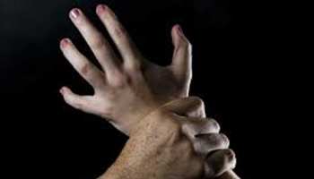 टीवी एक्ट्रेस से होटल में रेप, Facebook से हुई थी आरोपी की फ्रेंडशिप टीवी एक्ट्रेस से होटल में रेप, Facebook से हुई थी आरोपी की फ्रेंडशिप