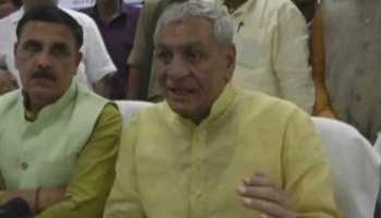 योगी के मंत्री बोले, 'देश के स्वाभिमान के लिए महंगाई की मार को झेलते रहना चाहिए' योगी के मंत्री बोले, 'देश के स्वाभिमान के लिए महंगाई की मार को झेलते रहना चाहिए'