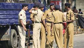 अलवर: पार्किंग मालिक और अस्पताल प्रशासन बीच पथराव, मामला दर्ज अलवर: पार्किंग मालिक और अस्पताल प्रशासन बीच पथराव, मामला दर्ज