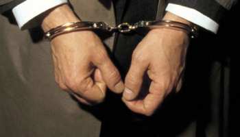 मेरठ में मुठभेड़ के बाद 2 गो तस्कर गिरफ्तार, 2 दर्जन से अधिक केस हैं दर्ज मेरठ में मुठभेड़ के बाद 2 गो तस्कर गिरफ्तार, 2 दर्जन से अधिक केस हैं दर्ज