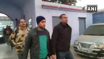 बुलंदशहर हिंसा: आरोपी जवान जीतू को 14 दिनों की न्यायिक हिरासत, पूछताछ जारी बुलंदशहर हिंसा: आरोपी जवान जीतू को 14 दिनों की न्यायिक हिरासत, पूछताछ जारी
