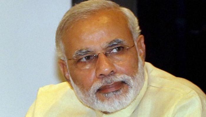आईटी और दूरसंचार विभागों के कामकाज में हर दिन चार घंटे लगाते हैं मोदी आईटी और दूरसंचार विभागों के कामकाज में हर दिन चार घंटे लगाते हैं मोदी