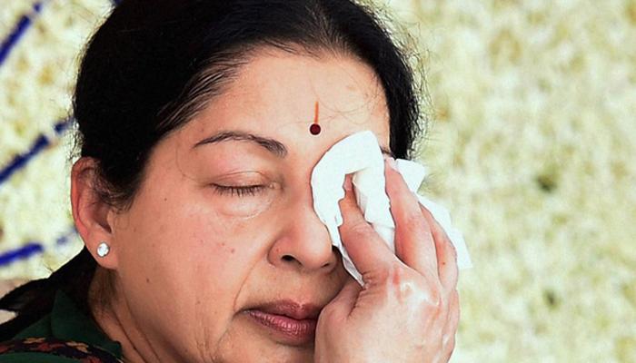 जेल में बंद जयललिता जमानत के लिए आज खटखटा सकती हैं सुप्रीम कोर्ट का दरवाजा जेल में बंद जयललिता जमानत के लिए आज खटखटा सकती हैं सुप्रीम कोर्ट का दरवाजा