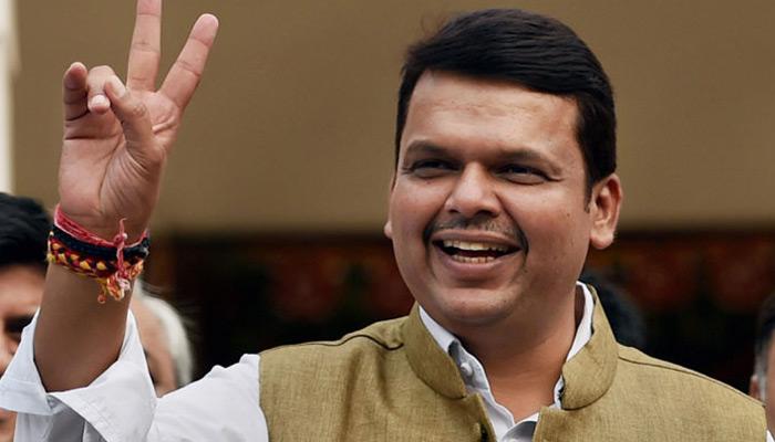 महाराष्ट्र: फड़नवीस ने जीता विश्वास मत, कांग्रेस बोली- 'दोबारा साबित करो बहुमत' महाराष्ट्र: फड़नवीस ने जीता विश्वास मत, कांग्रेस बोली- 'दोबारा साबित करो बहुमत'