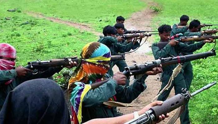 नक्सल इलाकों में 'रैम्बो' स्टाइल अभियान नहीं: सीआरपीएफ नक्सल इलाकों में 'रैम्बो' स्टाइल अभियान नहीं: सीआरपीएफ