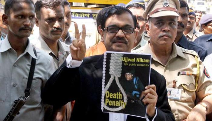 कसाब ने कभी भी बिरयानी की मांग नहीं की थी और ना ही सरकार ने परोसी थी: उज्ज्वल निकम कसाब ने कभी भी बिरयानी की मांग नहीं की थी और ना ही सरकार ने परोसी थी: उज्ज्वल निकम