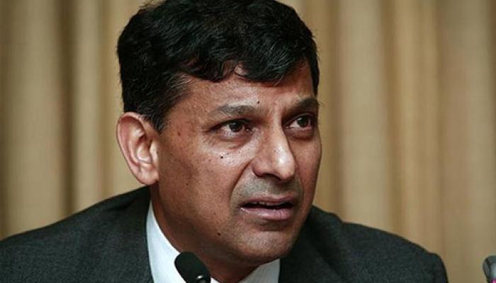 राजन ने बनाया दबाव, SBI, ICICI, HDFC बैंकों ने घटाई ब्याज दरें राजन ने बनाया दबाव, SBI, ICICI, HDFC बैंकों ने घटाई ब्याज दरें