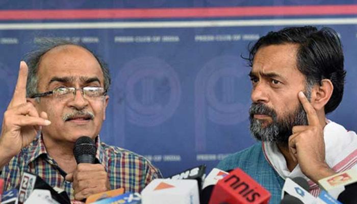 आम आदमी पार्टी से निकाले गए योगेंद्र, प्रशांत, आनंद कुमार और अजीत झा आम आदमी पार्टी से निकाले गए योगेंद्र, प्रशांत, आनंद कुमार और अजीत झा