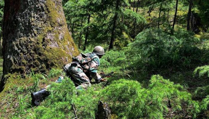 पाकिस्तान ने अब पुंछ में तोड़ा सीजफायर, फायरिंग में एक जवान शहीद पाकिस्तान ने अब पुंछ में तोड़ा सीजफायर, फायरिंग में एक जवान शहीद