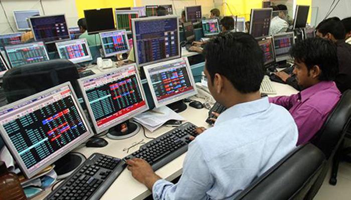 निवेशकों की खरीदारी के चलते सेंसेक्स 350 अंक चढ़ा निवेशकों की खरीदारी के चलते सेंसेक्स 350 अंक चढ़ा