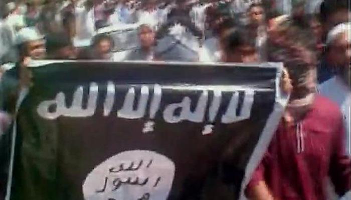 आतंकी संगठन आईएस से संबंध के संदेह में चार युवक हिरासत में आतंकी संगठन आईएस से संबंध के संदेह में चार युवक हिरासत में