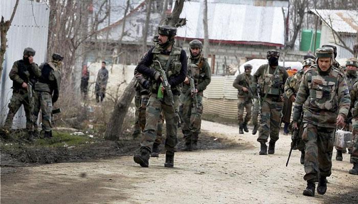 पंपोर में 48 घंटे बाद मुठभेड़ खत्म, 3 आतंकवादी मारे गए पंपोर में 48 घंटे बाद मुठभेड़ खत्म, 3 आतंकवादी मारे गए