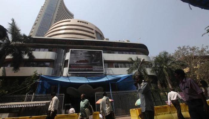 सेंसेक्स ने 516 अंक का गोता लगाया, दो महीने की सबसे बड़ी गिरावट सेंसेक्स ने 516 अंक का गोता लगाया, दो महीने की सबसे बड़ी गिरावट
