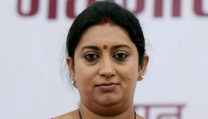 अंबेडकर के सपनों को साकार करने के लिए PM मोदी काम कर रहे हैं : ईरानी अंबेडकर के सपनों को साकार करने के लिए PM मोदी काम कर रहे हैं : ईरानी
