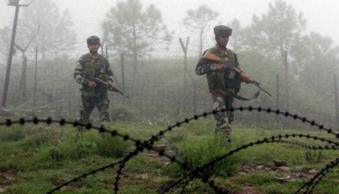 पाकिस्तान ने LoC पर सीजफायर का उल्लंघन किया पाकिस्तान ने LoC पर सीजफायर का उल्लंघन किया