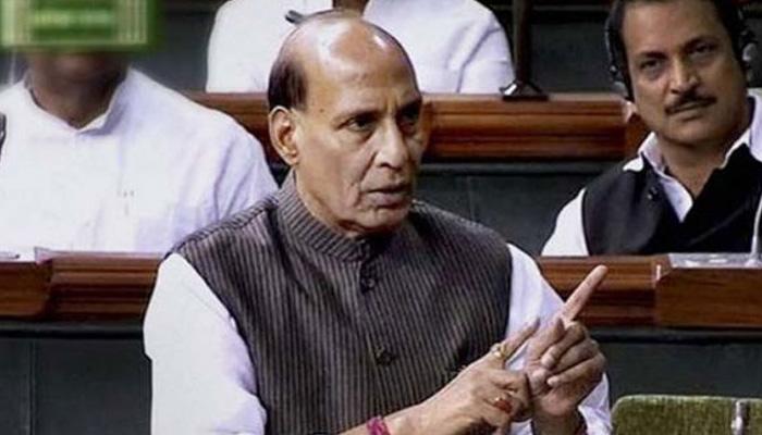 गुजरात में दलितों की पिटाई पर संसद में हंगामा, राजनाथ सिंह बोले- अत्यंत पीड़ादायक और निंदनीय गुजरात में दलितों की पिटाई पर संसद में हंगामा, राजनाथ सिंह बोले- अत्यंत पीड़ादायक और निंदनीय