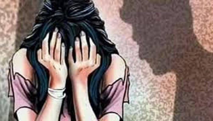 महाराष्ट्र: युवती के साथ एक ही सप्ताह के अंदर दो बार गैंगरेप महाराष्ट्र: युवती के साथ एक ही सप्ताह के अंदर दो बार गैंगरेप