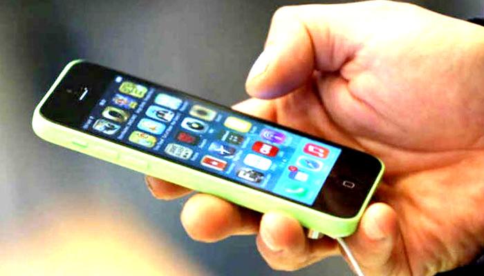 Jio के प्रवेश से एक साल में दरों में आ सकती है 10-15 प्रतिशत की गिरावट: फिच Jio के प्रवेश से एक साल में दरों में आ सकती है 10-15 प्रतिशत की गिरावट: फिच