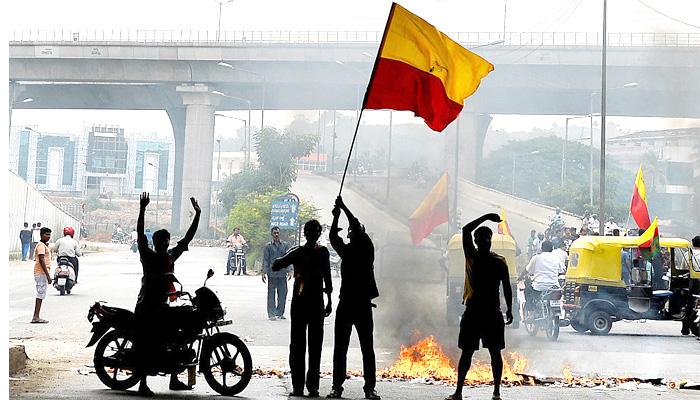 कावेरी जल: कर्नाटक तत्काल सुनवाई की मांग लेकर पहुंचा न्यायालय कावेरी जल: कर्नाटक तत्काल सुनवाई की मांग लेकर पहुंचा न्यायालय