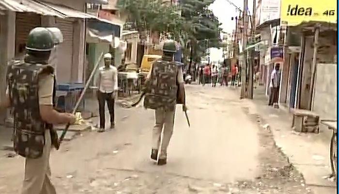 कावेरी जल विवाद: बेंगलुरू में हिंसा के बाद सामान्य स्थिति बहाल कावेरी जल विवाद: बेंगलुरू में हिंसा के बाद सामान्य स्थिति बहाल