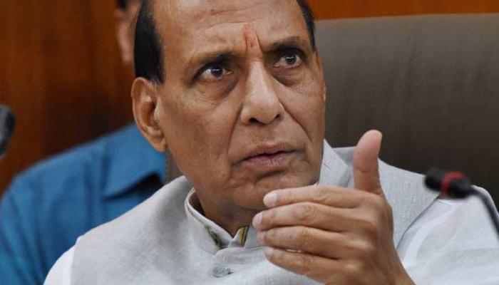 उरी हमले के बाद एक्शन में मोदी सरकार, राजनाथ ने कश्मीर की सुरक्षा स्थिति की समीक्षा की, पाकिस्तान के खिलाफ आक्रामक कूटनीतिक अभियान की तैयारी उरी हमले के बाद एक्शन में मोदी सरकार, राजनाथ ने कश्मीर की सुरक्षा स्थिति की समीक्षा की, पाकिस्तान के खिलाफ आक्रामक कूटनीतिक अभियान की तैयारी