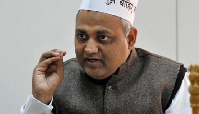 AAP विधायक सोमनाथ भारती गिरफ्तार, AIIMS के गार्ड से मारपीट का आरोप AAP विधायक सोमनाथ भारती गिरफ्तार, AIIMS के गार्ड से मारपीट का आरोप