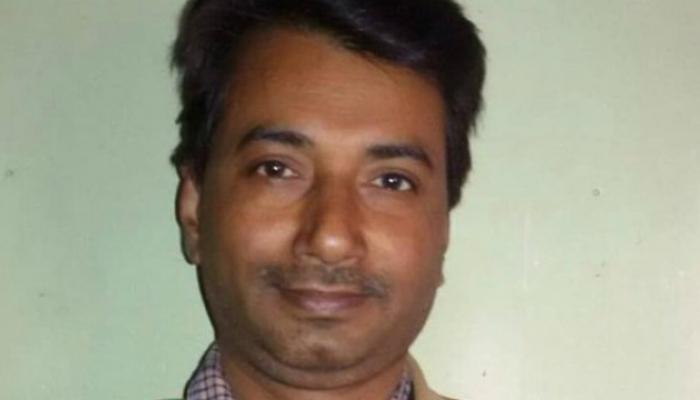 पत्रकार हत्या मामला: सीबीआई को जांच पर आगे बढ़ने का निर्देश; तेज प्रताप व शहाबुद्दीन को नोटिस जारी पत्रकार हत्या मामला: सीबीआई को जांच पर आगे बढ़ने का निर्देश; तेज प्रताप व शहाबुद्दीन को नोटिस जारी