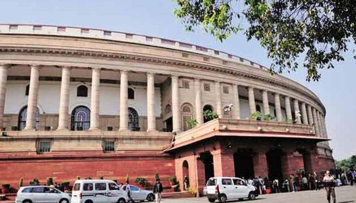 संसद का पूरा शीतकालीन सत्र हंगामे की भेंट चढ़ने के आसार संसद का पूरा शीतकालीन सत्र हंगामे की भेंट चढ़ने के आसार