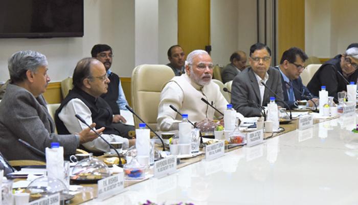 अर्थशास्त्रियों के साथ बैठक में PM मोदी ने कहा-बजट पहले पेश करने से वास्तविक अर्थव्यवस्था को फायदा होगा अर्थशास्त्रियों के साथ बैठक में PM मोदी ने कहा-बजट पहले पेश करने से वास्तविक अर्थव्यवस्था को फायदा होगा